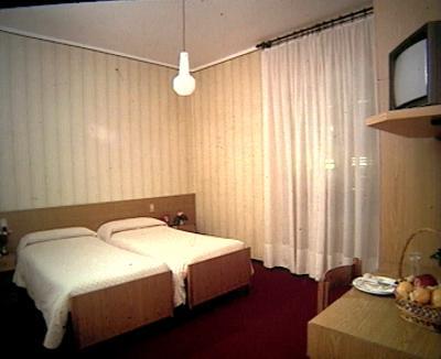 Hotel Margna Морбеньо Екстер'єр фото